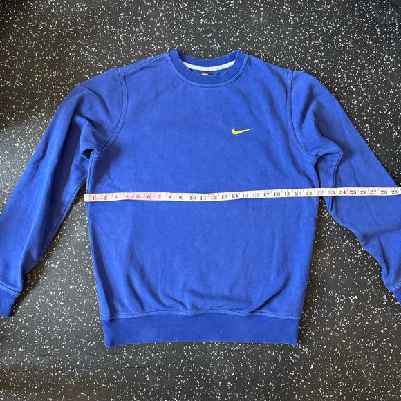 Nike Crewneck - Picture 2 of 5